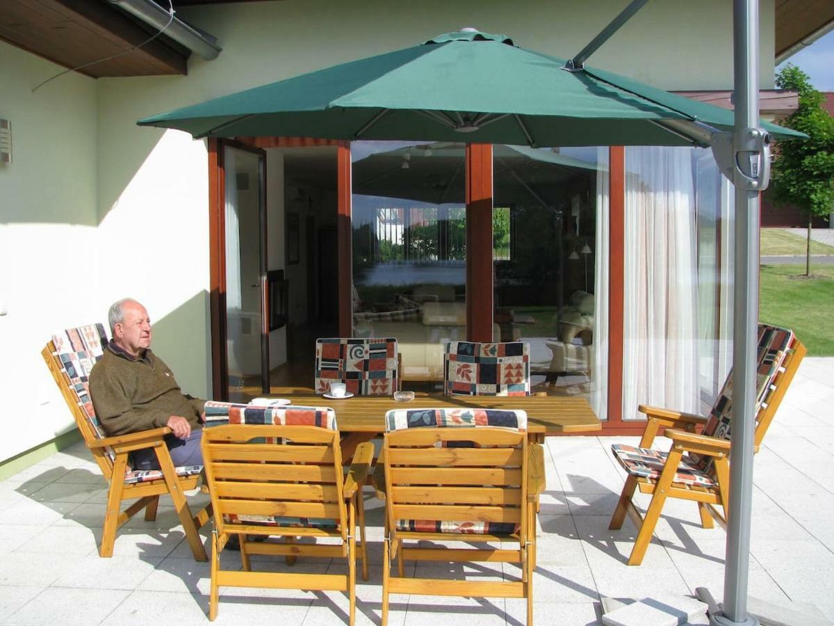 Obora 827 Nova Bystrice Villa Luaran gambar