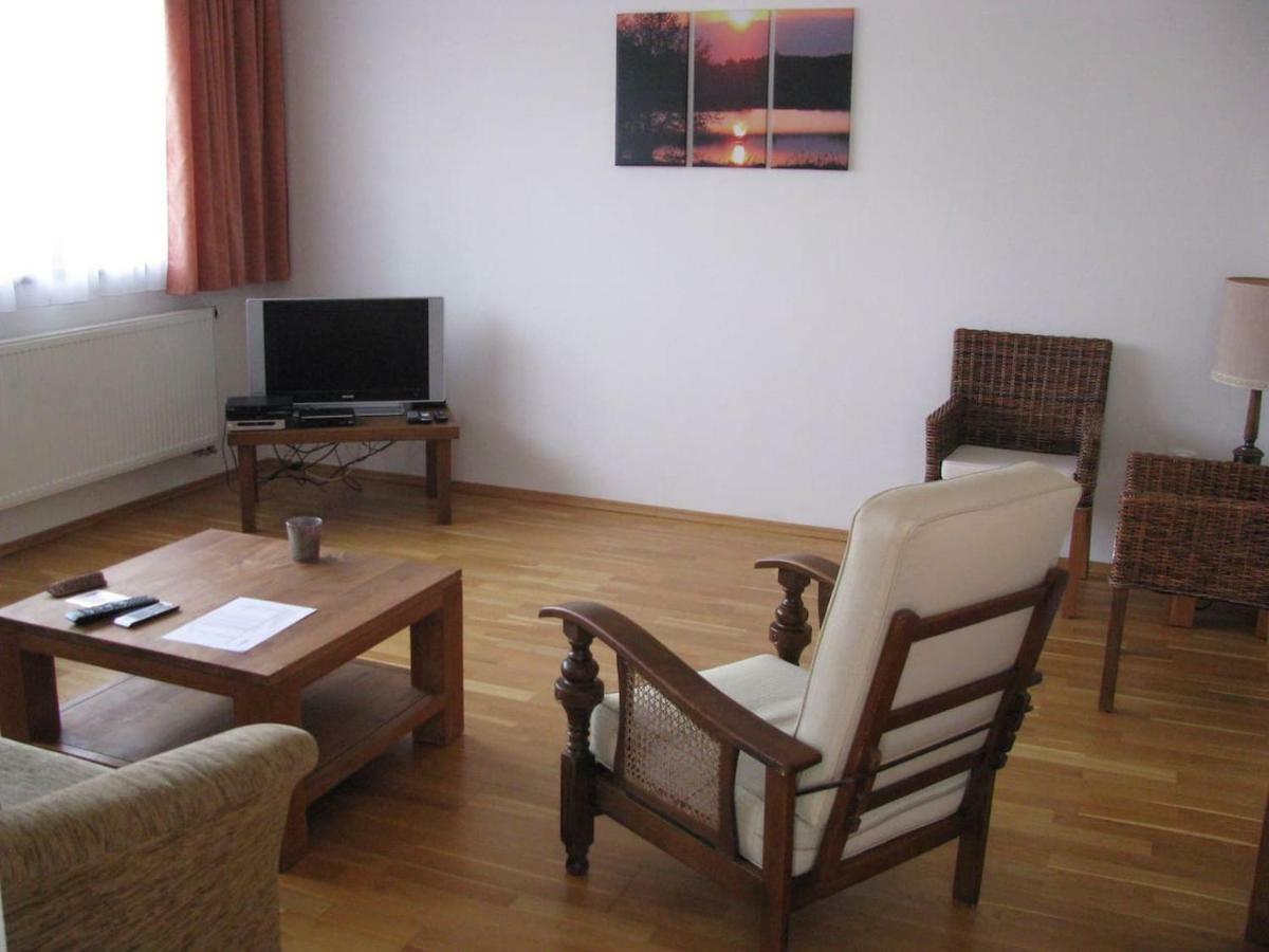 Obora 827 Nova Bystrice Villa Luaran gambar